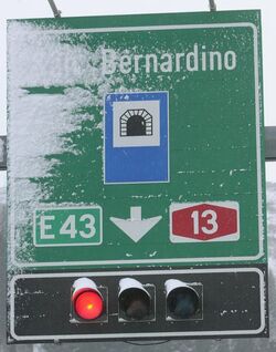 San Bernardino passo innevato