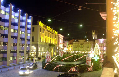 Ticino addobbi natalizi nelle citta
