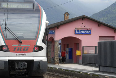 S.Antonino Stazione FFS S.Antonino Stazione FFS