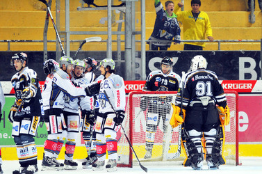 0710.2011 Hockey HC Lugano EV Zugo