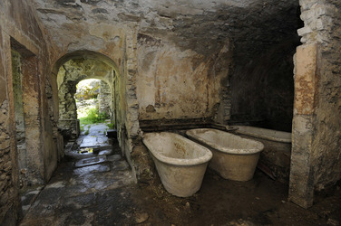 Craveggia rovine bagni termali
