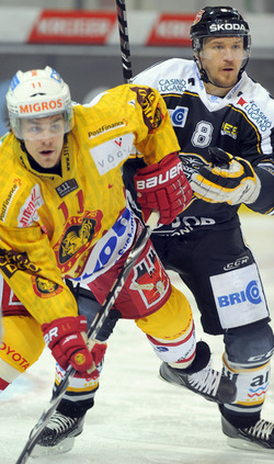 Hockey Steve Hirshi
