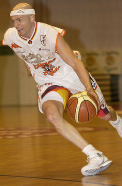 Basket Rodrigo Pastore