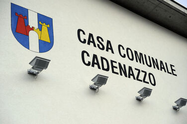 Cadenazzo esterno casa comunale