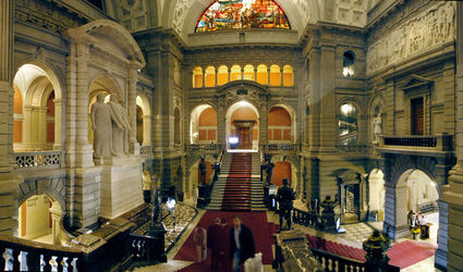 Berna atrio di Palazzo Federale