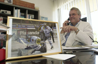 Personaggio Dottor Daniele Mona Vice Presidente HCAP