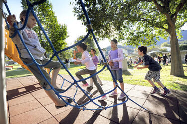 Losone inaugurazione parco giochi Rivercegno