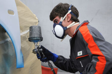 Lamone il fascino nel ramo della carrozzeria professioni con un futuro