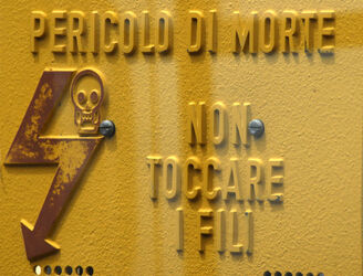 Segnale di pericolo di scossa elettrica