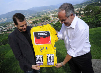 Stabio ricevimento Cadel Evans vincitore Tour de France