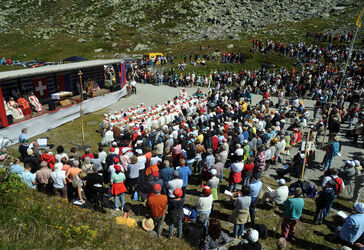 Passo San Gottardo Festa Nazionale santa messa