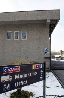 Genestrerio capannone Cinzano