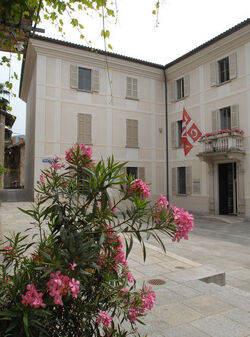 Castagnola Piazza Carlo Cattaneo