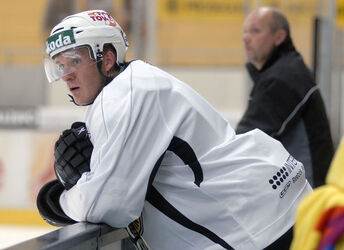 Hockey Steve Hirschi