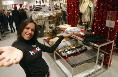 Tenero nuovo negozio H M