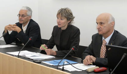 Bellinzona conferenza stampa sui premi di assicuazione malattia 2010