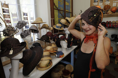 Berzona atelier della paglia Pagliarte
