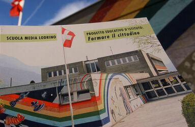 Lodrino libro 25esimo scuola media