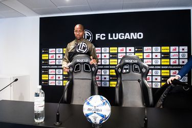 Calcio presentazione nuovo giocatore FC Lugano Rangelo Janga