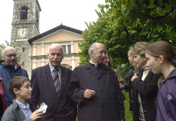 Morbio inf. 50mo sacerdozio Don Luigi Mazzetti Morbio inf. 50mo sacerdozio Don Luigi Mazzetti
