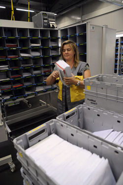 Cadenazzo nuovo centro smistamento lettere della Posta