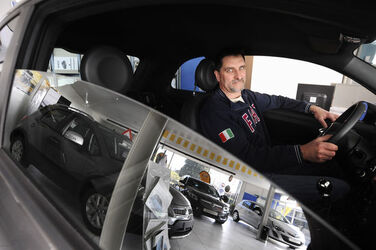 Coldrerio Marco Doninelli gestore Genurauto SA Coldrerio Marco Doninelli gestore Genurauto SA