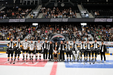 Hockey primo allenamento HC Lugano aperto al pubblico Hockey primo allenamento HC Lugano aperto al pubblico