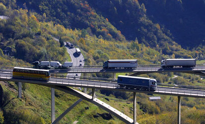 San Bernardino traffico pesante San Bernardino traffico pesante