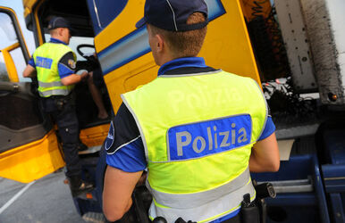 San Vittore controlli traffico pesante