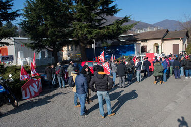 Mendrisio sciopero alla Exten SA