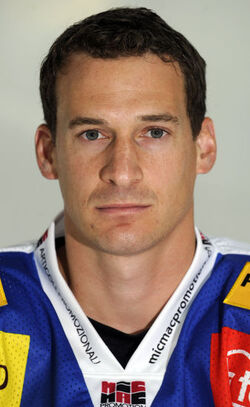 Hockey Ralph Bundi