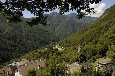 Berzona veduta panoramica