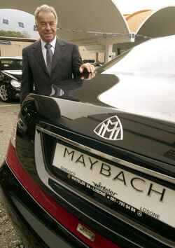 Garage Winteler prima Mybach auto di lusso