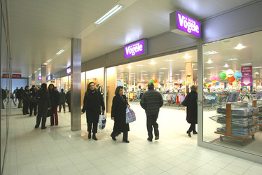 Mendrisio apertura MoMo Quality Shop