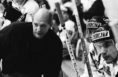 1996 Hockey John Slettvoll