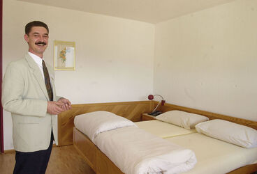 Castaneda inaugurazione Clinica Al Ronc