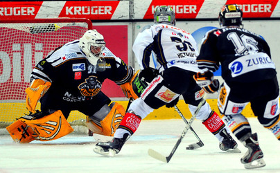 0710.2011 Hockey HC Lugano EV Zugo