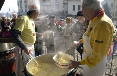 Chiasso Nebiopoli 2003 carnevale