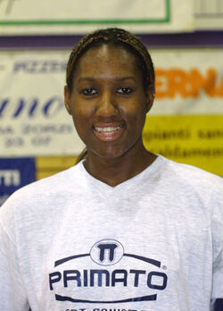 Basket femminile presentazione nuove giocatrici BFB