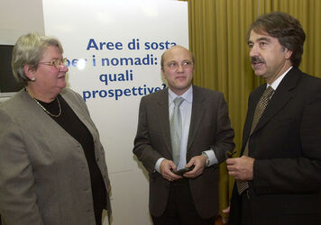 Mezzana incontro sui nomadi