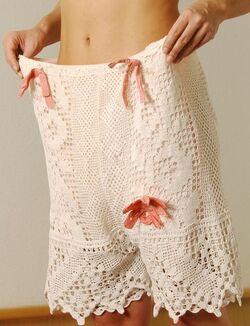 Sessa mostra Intimo attraverso i secoli 