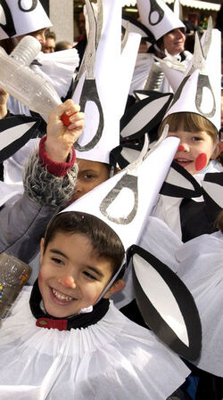 Biasca corteo bambini Carnevale Re Naregna