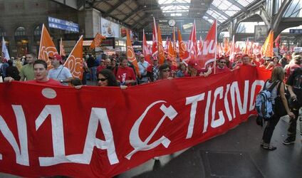 Zurigo treno speciale manifestazione UNIA OCST