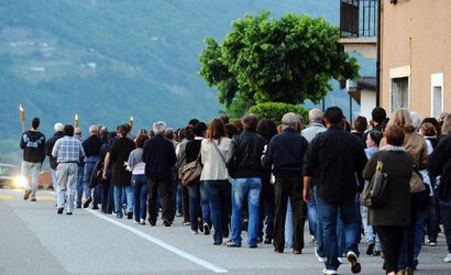 Cadenazzo fiaccolata in memoria di Cristina Caccia