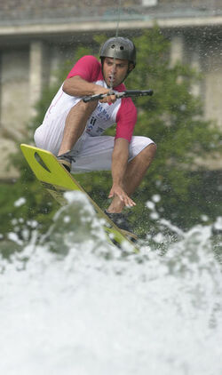 Wakeboard Slide gare acrobatiche ad Agno Wakeboard Slide gare acrobatiche ad Agno