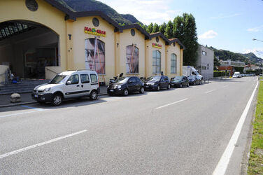 Como Italia esterni supermercato cinese Hao Mai