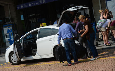 Lugano servizio taxi stazione FFS