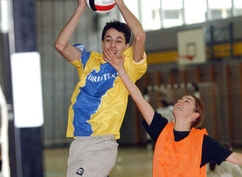 Bellinzona headball torneo di beneficienza