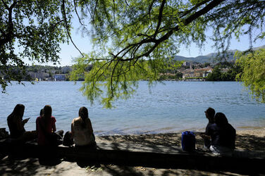 Lugano turismo in riva al lago